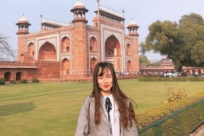Private Car from Delhi to Taj Mahal with Driver and Local Guide - Agra Fort: Mughal power with enough time to breathe