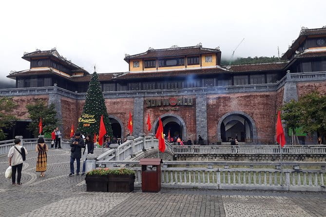 Private Car from Hoi An to Golden Bridge and Back - Lunch and Pacing: How to Avoid the Classic Time Squeeze