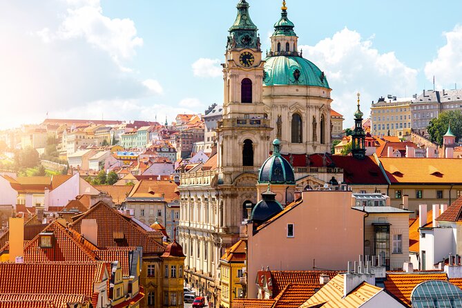Private Car from Munich to Prague: Transfer with 2h Sightseeing - Timing and Comfort on a 6-Hour Schedule