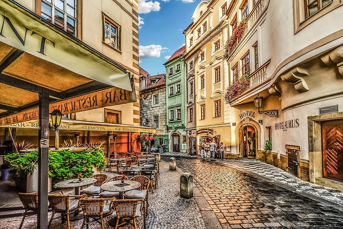 Private Car from Munich to Prague: Transfer with 2h Sightseeing - How to Make the Road Trip Part Feel Worth It
