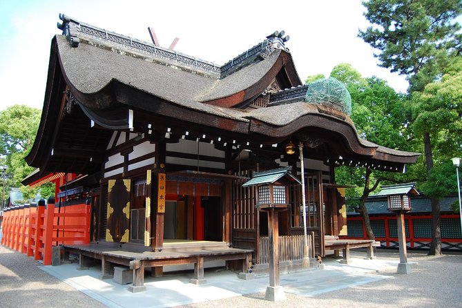 Private Car Full Day Tour of Osaka Temples, Gardens and Kofun Tombs - Osaka Castle stop: outside views first, then decide how much interior time