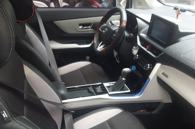 Private Car Ha Noi Airport Transfer - Private car transfer in Hanoi: what this really buys you