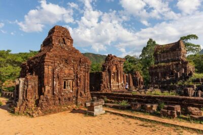 Private Car Hoi An to Hue Via Hai Van Pass, Lagoon & More - Marble Mountains: Caves, Pagodas, and Panoramic Breaks