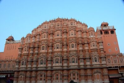 Private Car Jaipur to New Delhi - Key things that make this transfer feel worth it