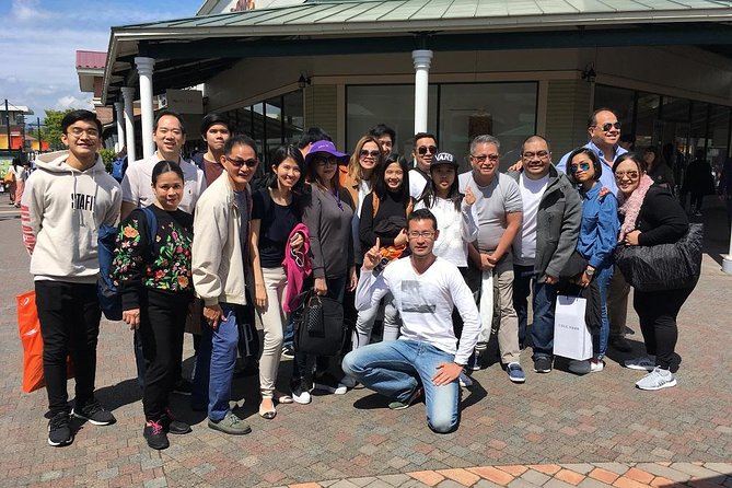 Private Car Mt Fuji and Gotemba Outlet in One Day from Tokyo - Your day in a private minivan: how the timing really feels
