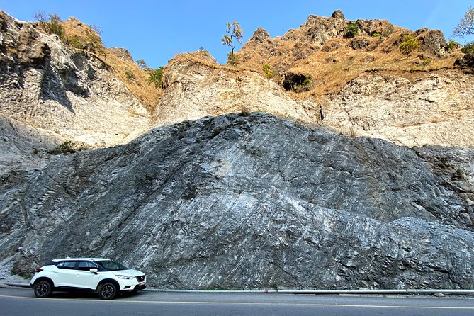 Private Car Service from Kathmandu to Pokhara - Pickup in Kathmandu: the name sign that saves time
