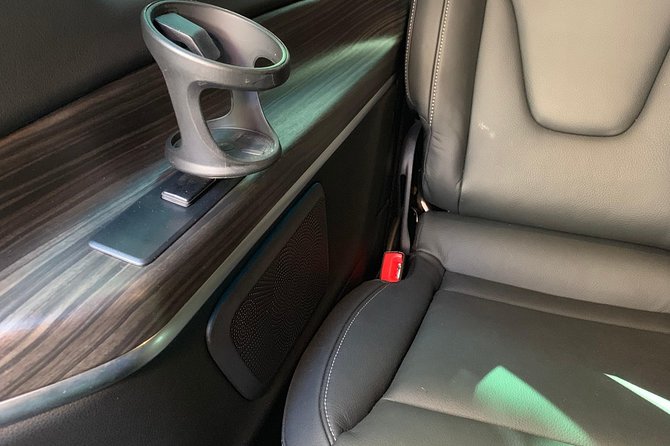 Private car service Naples Airport To Sorrento or vv - The ride comfort: Mercedes, Wi‑Fi, water, and no-smoke peace