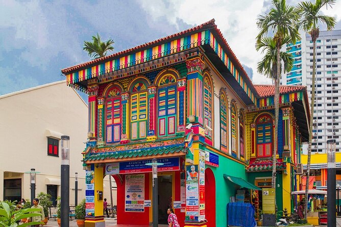 Private Car Tour for Singapore Highlights and Hidden Gems - Kampong Glam: a taste of community identity beyond downtown