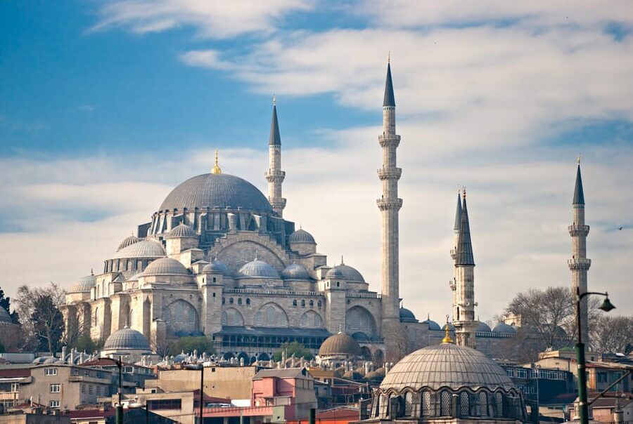 Private Car Tour of Istanbul Old City and Top 7 Attractions - The 6-Hour Option: Topkapi Fast Track Plus Blue Mosque Entry