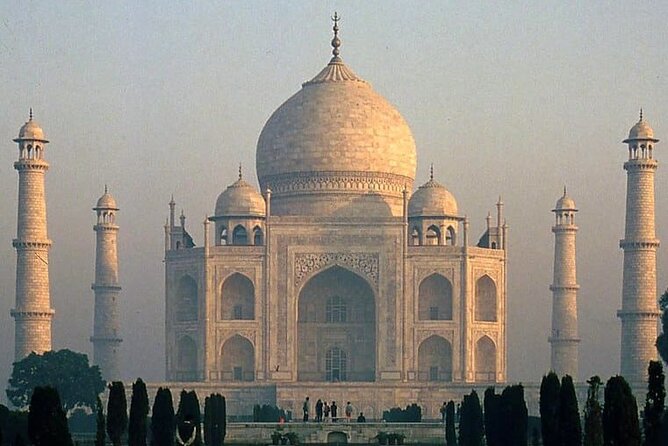Private Car Tour of Taj Mahal and Agra Fort from Delhi - Pickup across the NCR: fewer headaches, more time for photos