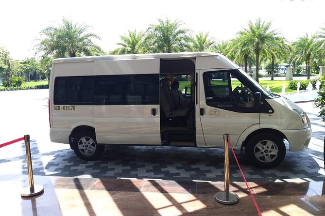 Private Car Transfer Da Nang Airport To Hoi An - The car ride: comfort, clean vehicle, and a fast route to Hoi An