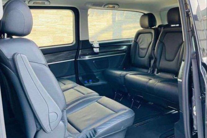 Private Car with Driver at Disposal in Dubai or Abu Dhabi - How the private-driver day works in Dubai and Abu Dhabi