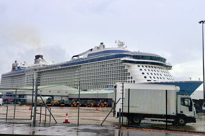 Private Chauffeur-London Heathrow from/to Southampton Cruise Port - Price and Value: Why $425.23 Can Make Sense for Two