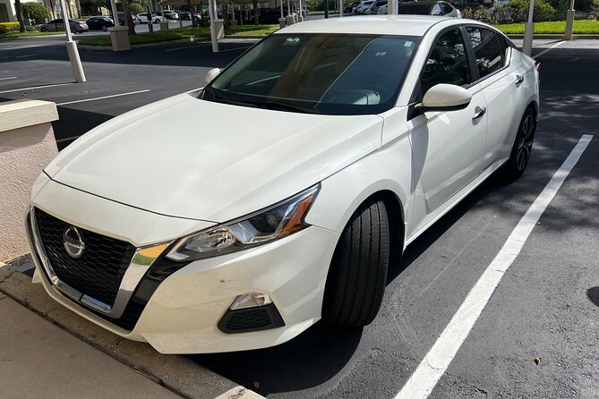 Private Chauffeur: MCO Airport to Orlando Resort Area Hotels - Inside the Vehicle: What Comfort Really Means on Arrival Day