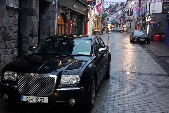 Private Chauffeur Service From Dublin Airport to Killarney - Meet-and-Greet at the Arrivals Gate: Getting Out the Airport Fast