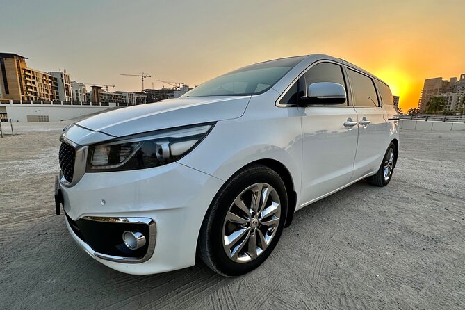 Private Chauffeur Service in Dubai - Driver Knowledge and Safety: What You’re Really Paying For