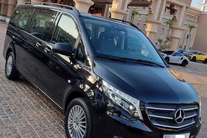 Private Chauffeur Services with Vehicles - Drivers, car choice, and that calm feeling in traffic