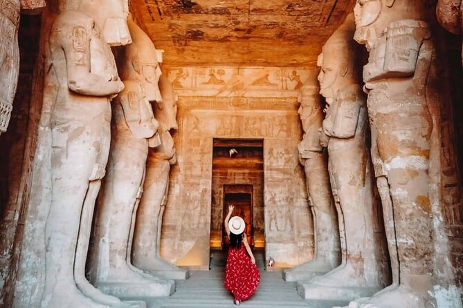 Private Customizable Day Tour To Abu Simbel From Aswan By Private Car - Ramesses II Temple: What to Look For When the Stone Is Doing the Talking