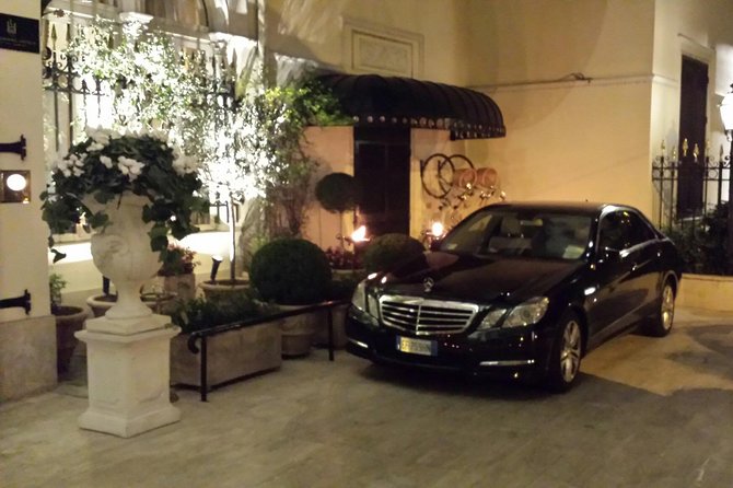 Private Fiumicino Airport Transfer to Rome: Luxury Chauffeur Van - The Chauffeur Welcome: Luggage Help and a Smooth Start