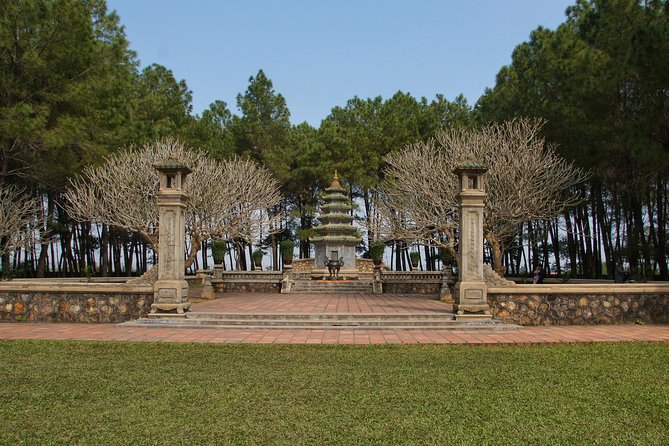 Private Hue City Tour by Car – Customize Your Own Stops - Thuy Xuan incense-making village: a short sensory break
