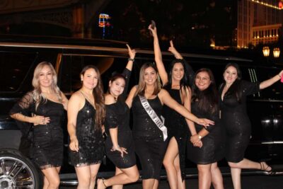 Private Limo 2.5hr Tour of Vegas with Champagne - 150 minutes of Strip icons: how the route works