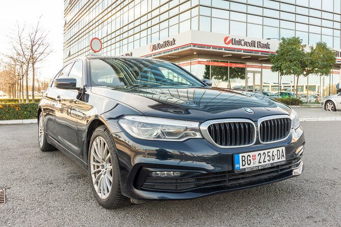 Private Limo Transfer from Beograd Airport to Belgrade downtown - Choosing the transfer direction: arriving vs. leaving