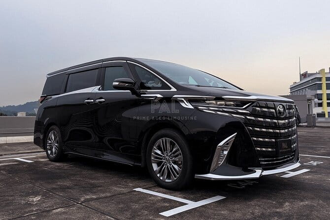 Private Limousine Service in Singapore - Who should book this private limousine service