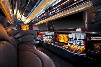 Private NYC tour by stretch limousine, choose 3 or 5-hour options - West Village and SoHo: cobblestones, street style, and old-world architecture