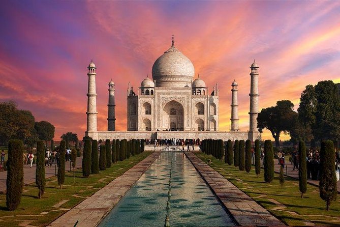 Private Taj Mahal Trip Including Private Car and Guide - Your guide experience: photography help and history that clicks