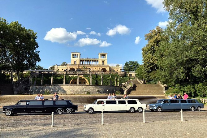 Private Tour: Berlin by Trabant Stretch-Limousine - Listening in a stretch limo: narration, audio, and pacing