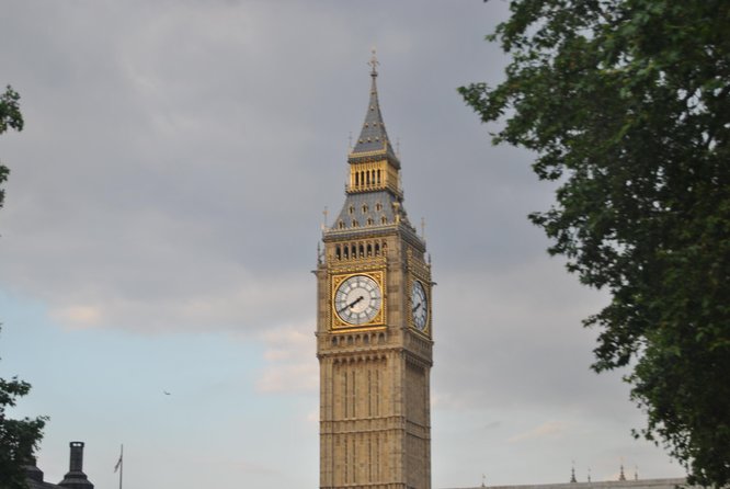 Private Tour: Chauffeur-Driven Tour of London - Trafalgar Square and St Paul’s: Two Stops That Anchor a London Day
