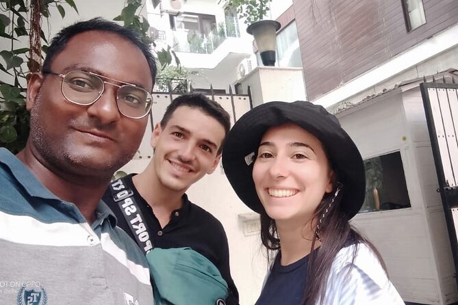 Private Udaipur City Tour With a Professional Guide and Chauffeur - Jagdish Temple and its 79-foot steeple: iconography up close