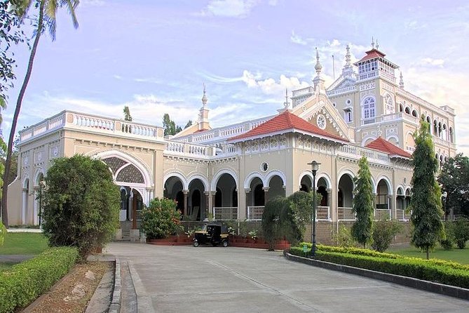 Pune Half Day Guided Tour in a Private Car - Key things you’ll notice on this Pune half-day