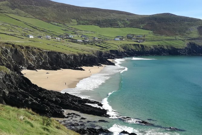 Ring of Kerry Tour Private Chauffeur Driven From Killarney - Sneem for refreshments: a small-town palate cleanser