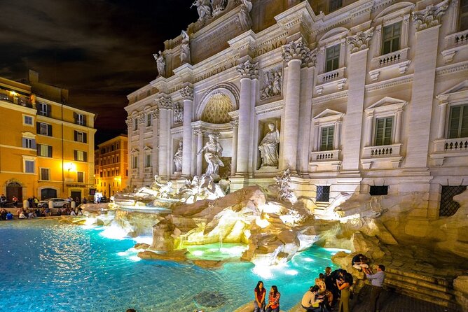 Romantic Rendezvous: Private Night Tour of Rome with Chauffeur - St. Peter’s Square viewing: a free stop with serious impact