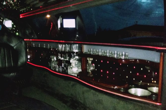 Round Trip Nassau Airport ARRIVAL (NASSAU LIMOUSINE) - Small Risks to Weigh Before Booking