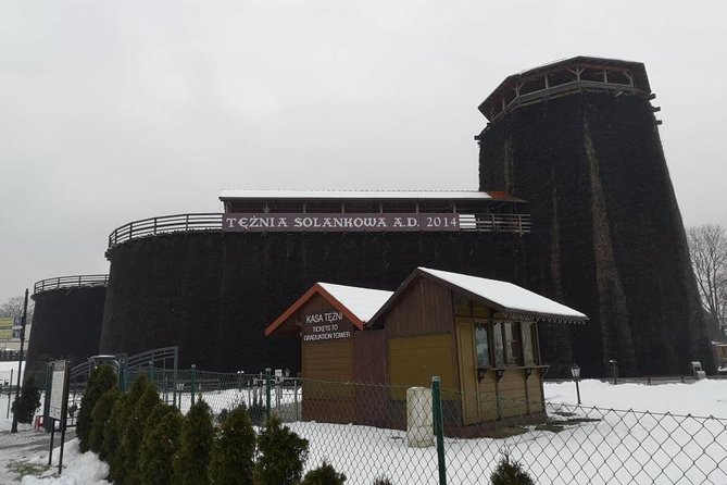 Salt Mine in Wieliczka Guided Tour private chauffeur from Krakow - Service details that matter: drivers who keep things moving