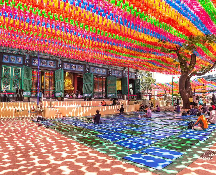 Seoul: Private Car Tour with Licensed Professional Guide - The 8-Hour Route: Palaces, Markets, and Old-Plus-New Seoul