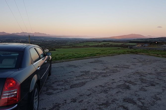 Shannon Airport to Killarney , Private Chauffeur Service - Name-Sign Pickup at Shannon Airport (and Bag Handling)