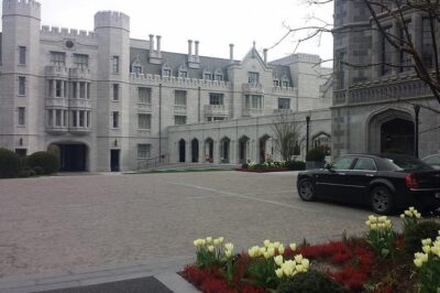 Shannon Airport to Killarney , Private Chauffeur Service - Air-Conditioning, WiFi on Board, and Bottled Water