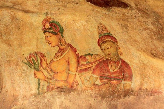 Sigiriya Day Tour from Colombo or Negombo by Private Car / Van - 12 hours on the clock: pacing three stops without feeling wrecked