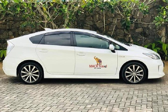 Sri Lanka Car and Driver Hire - Private Driver and Chauffeur - Price that looks simple, but pay attention to kilometres