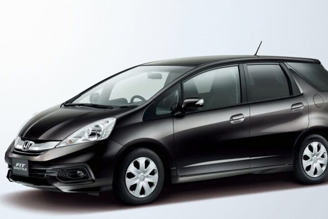 Sri Lanka Private car charter with driver and fuel. - 150 km Per Day Included: How to Keep Your Budget Predictable