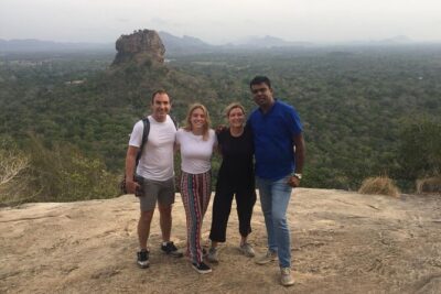 Sri Lanka; Professional Chauffeur Guide With Modern Vehicles - Your chauffeur-guide: more than driving, less than a lecture