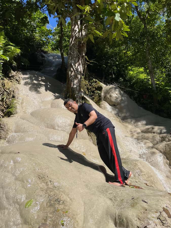 Sticky Waterfall Half-day with Private Car - The Lunch Stop: Keep It Simple, Keep It Local