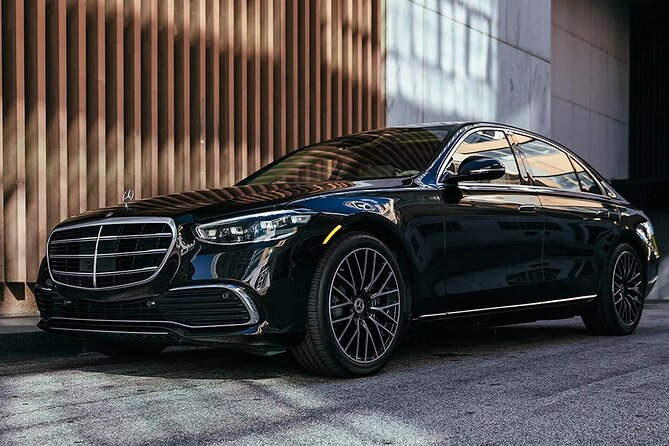 Sydney Airport Private Car Arrival Transfer - Meeting Your Driver at SYD: Name Signs, Luggage Help, and Where to Look
