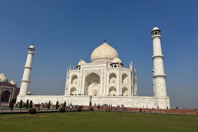 Taj Mahal day Trip from Delhi by Private Car ( Luxury & Comfort ) - Optional artistic time in Agra: a short add-on with unclear specifics