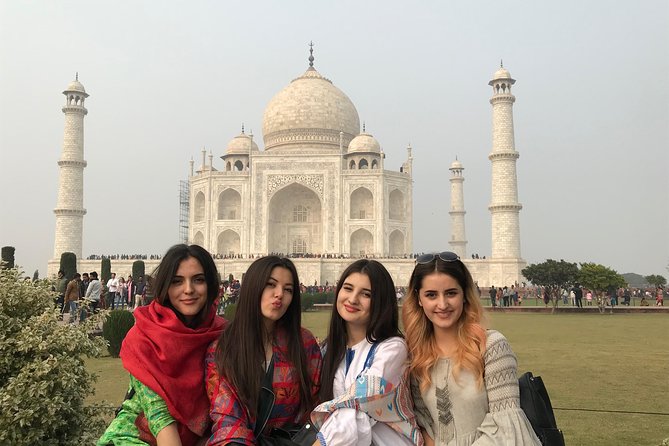 Taj Mahal Tour From Delhi By Private Car - Agra Fort (UNESCO): the strongman side of Mughal power