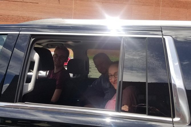 Things to do in Atlanta tour by Luxury car - How Henry Runs the Tour: Comfort, Photo Stops, and Real Flexibility