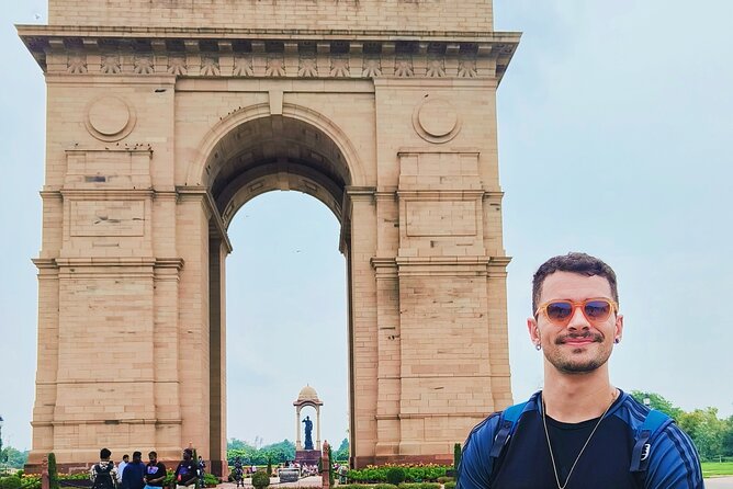 Top Sites of Delhi: Full Day Tour by Private Car - Khari Baoli: the spice market stop that turns into a photo mission